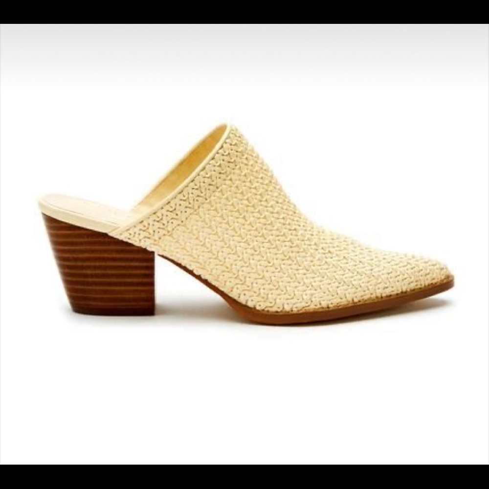 Jaxon Mule in Ivory